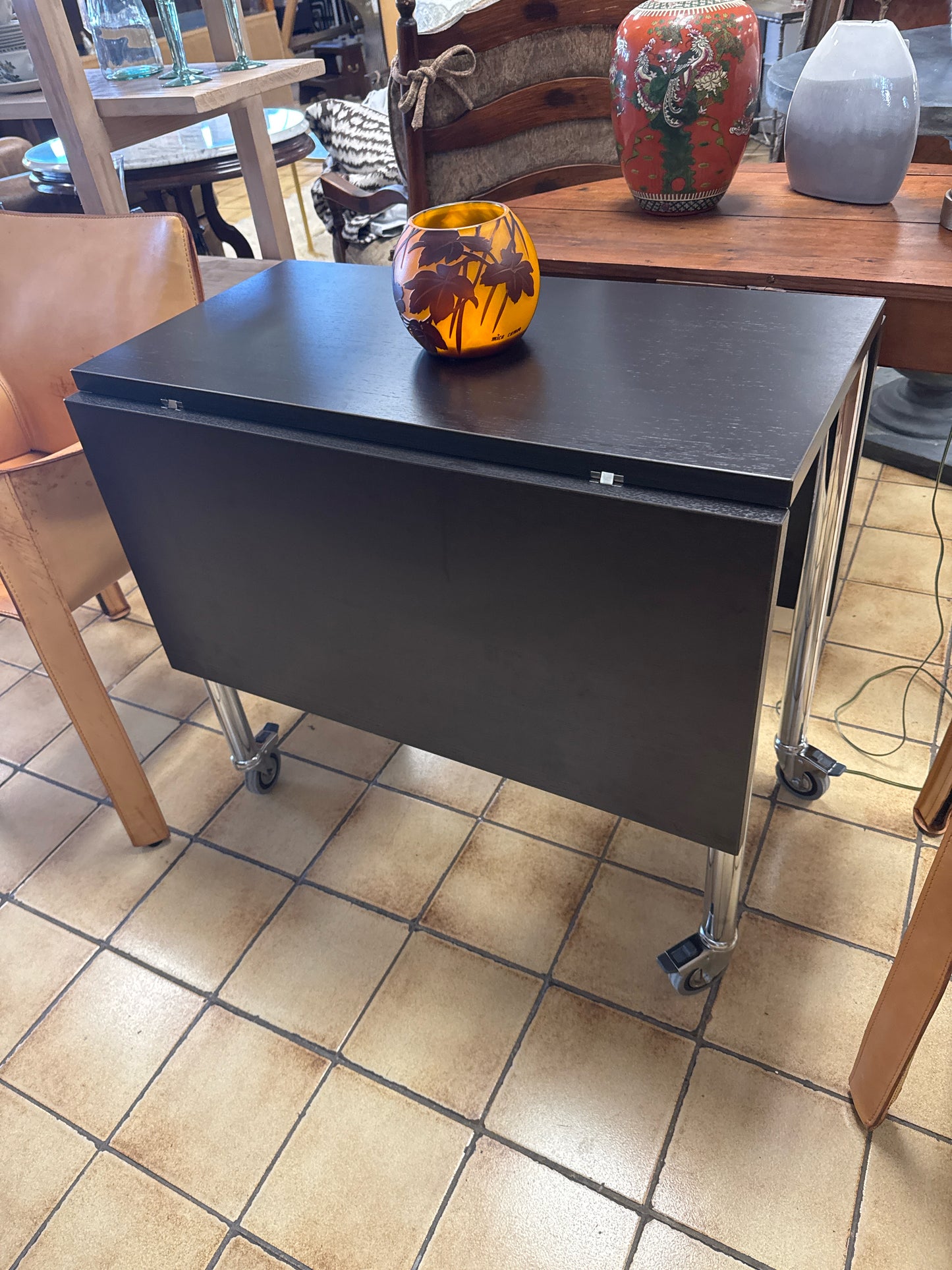 Black/Chrome Rolling Bar Cart Flip Top Sides