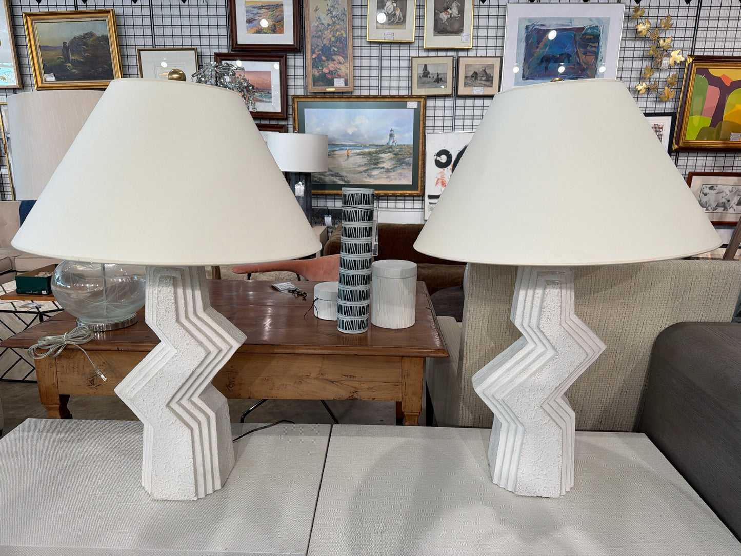 PAIR Post Modern Zig Zag Textured Matte Lamps w/ Shades