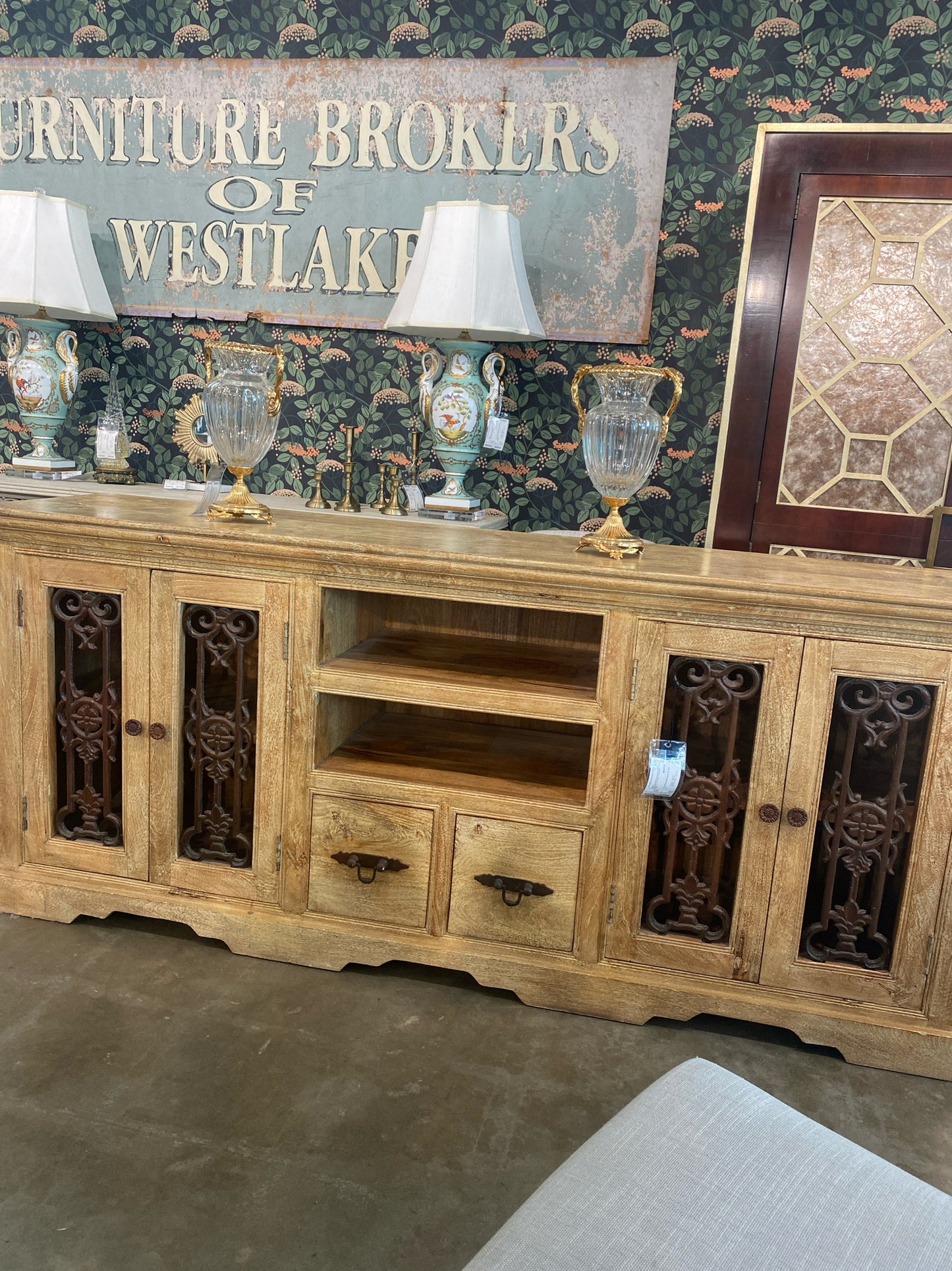 Rustic Solid Pine Console w 2 Shelves/ 2 Drawer / 2-Cabinet w/ Sunflower Detail