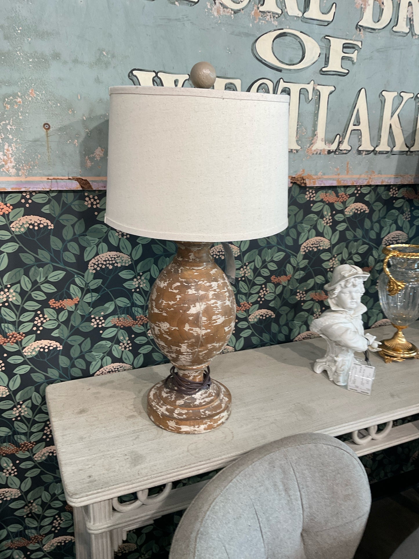 Round Top, 30H Distressed Oak Wood Lamps w/Linen Shade