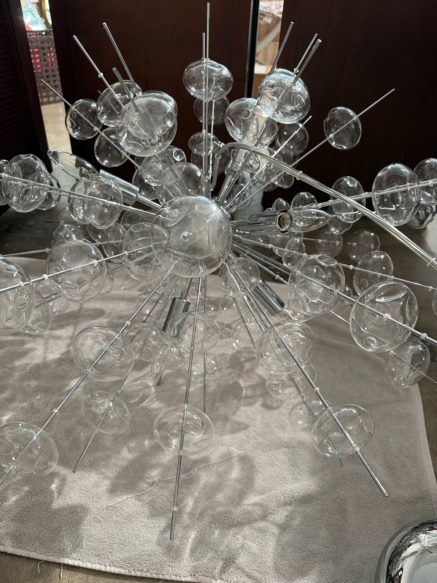 6-Light Bubble Glass Starburst Chandelier (32" x 21")