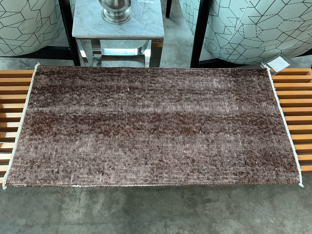 20 x 40 Vintage Flatweave Rug - Dark Brown & Cream Weaving