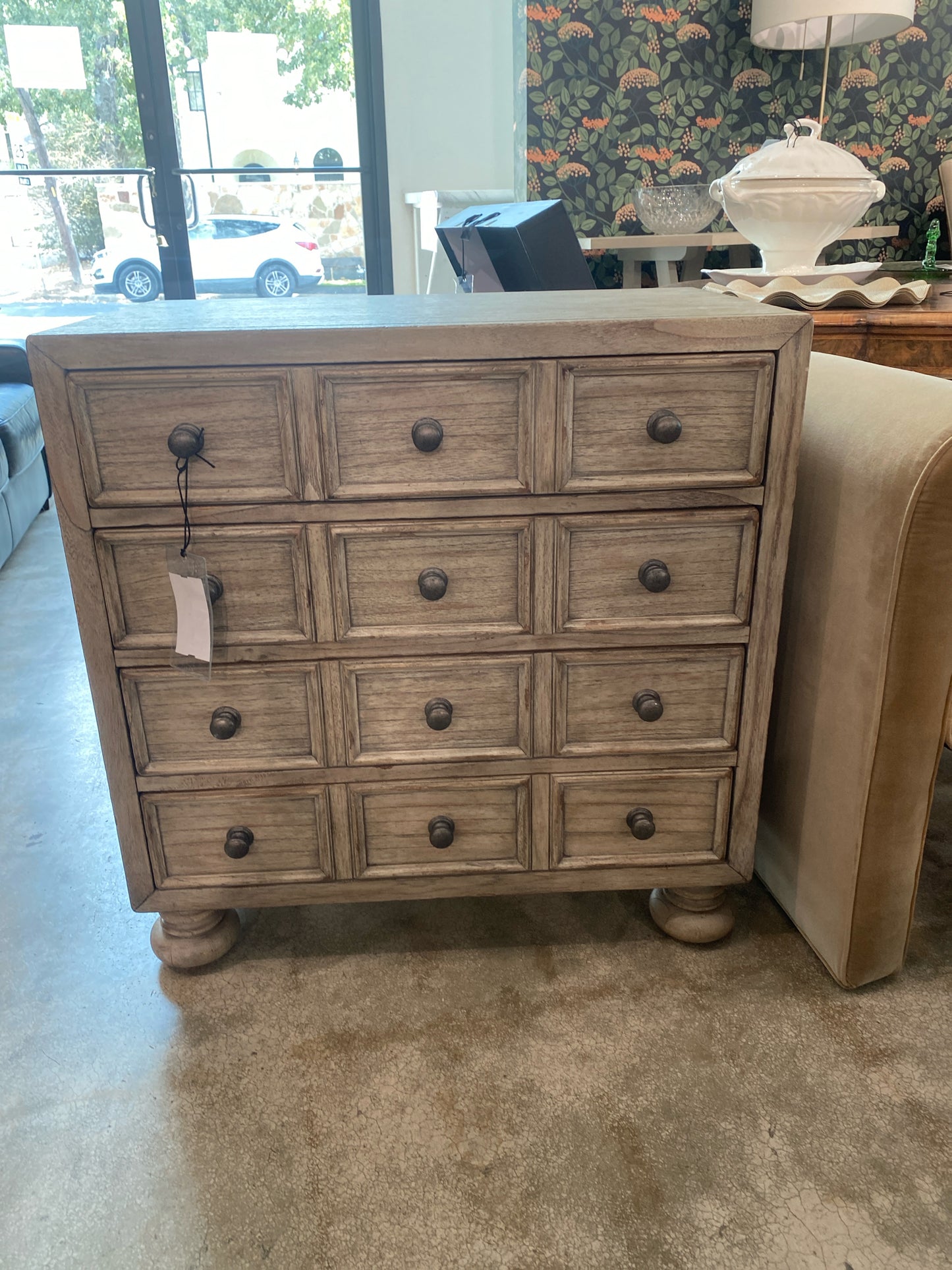 Chest of Drawers or Nightstand w/ 4 Drawers Grey Wood
