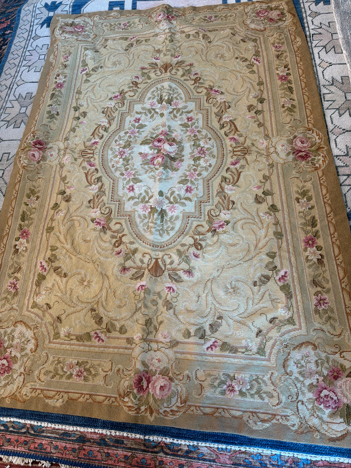 Needlepoint Aubusson Rug Roses 4 x 6