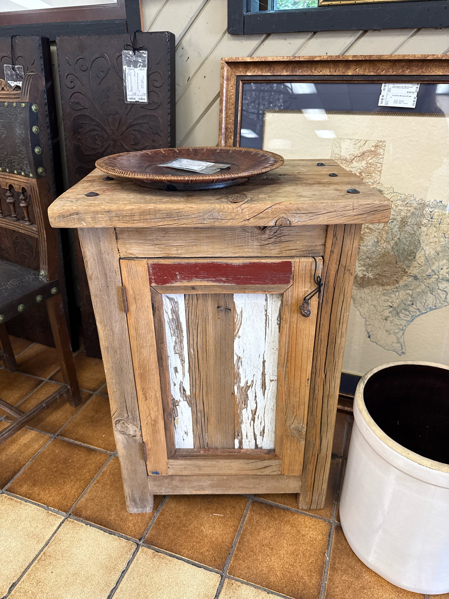 Rustic Vintage Pine 1-Door Cabinet