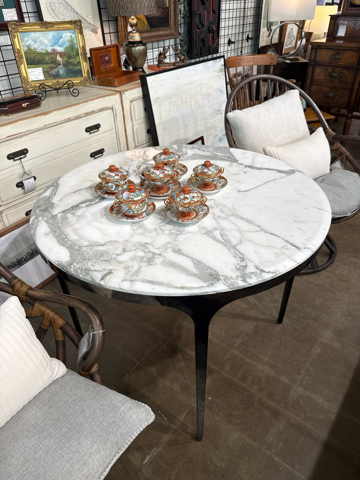Interlude Arabescato 40" Round Table w/Marble Top/Black Steel Legs