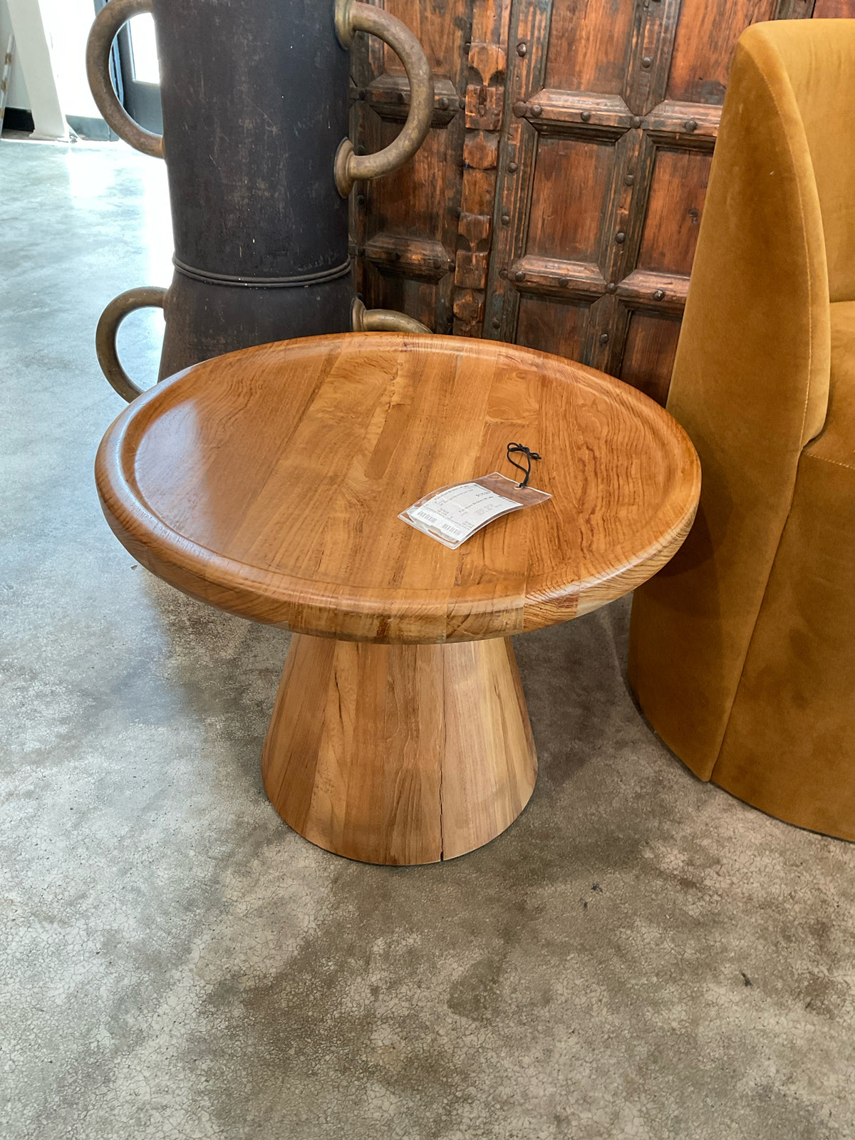 24" Dia Light Wood Accent Table