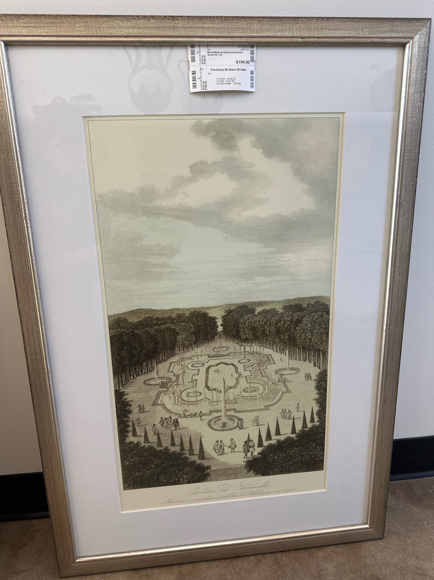 Black/White Architectural Garden Scene 22 x 32