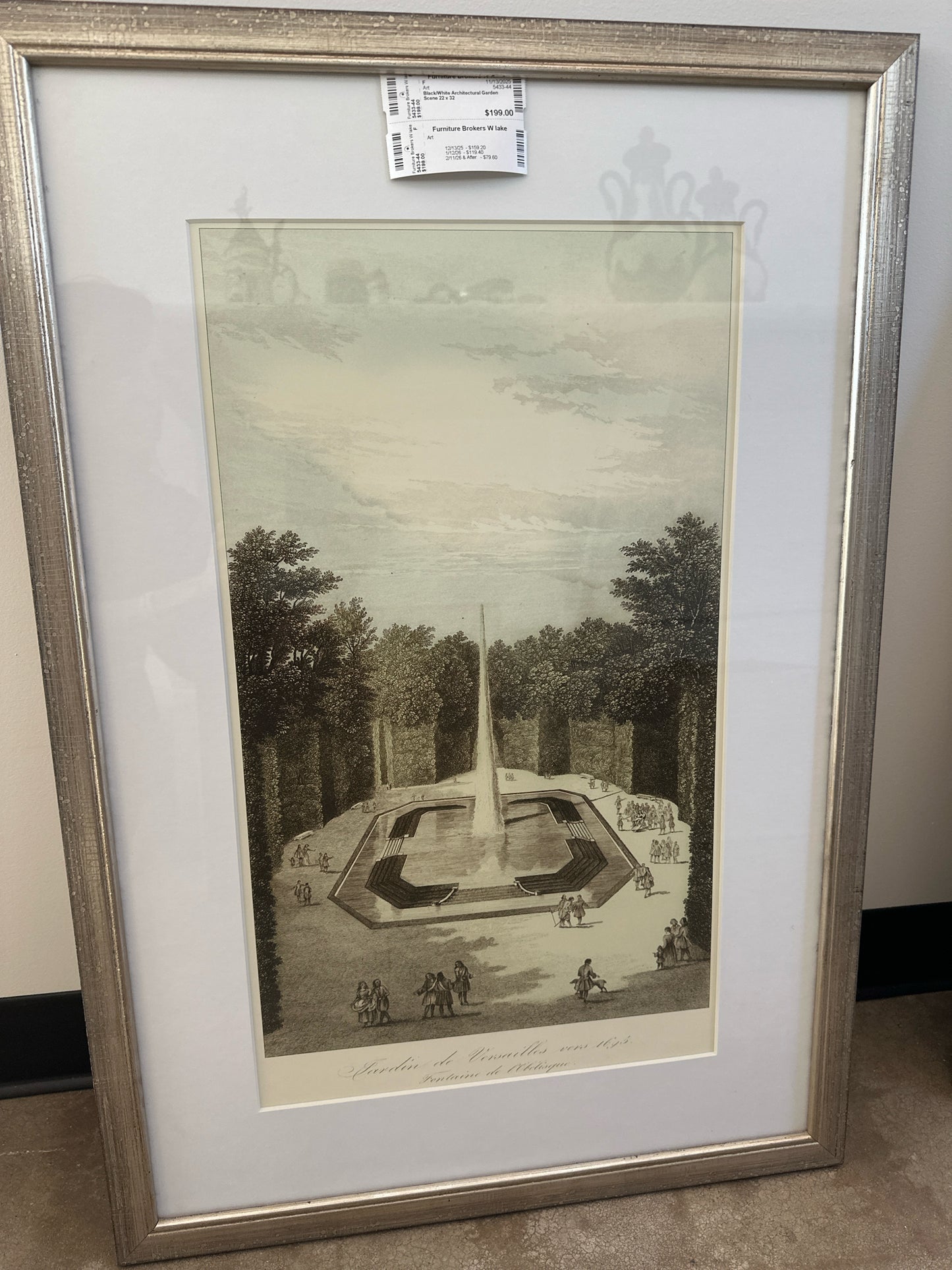 Black/White Architectural Garden Scene 22 x 32