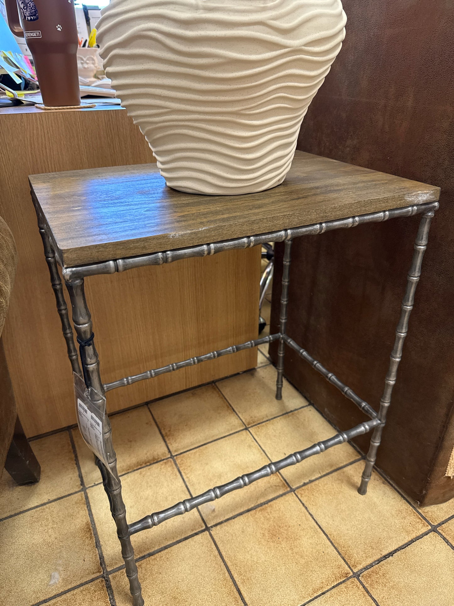 Charleston Forge Rectangle Table w/Silver Bamboo Legs (20x14x26)