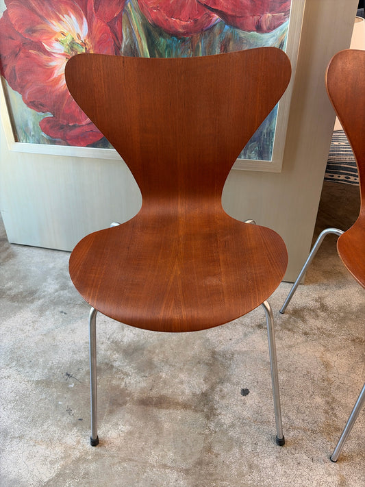 Vintage MCM Fritz Hansen Danish Chair
