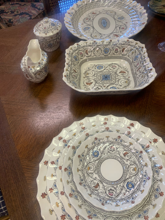 Set of 65 Pieces - SPODE "Florence" China (Pieces Listed on Back)