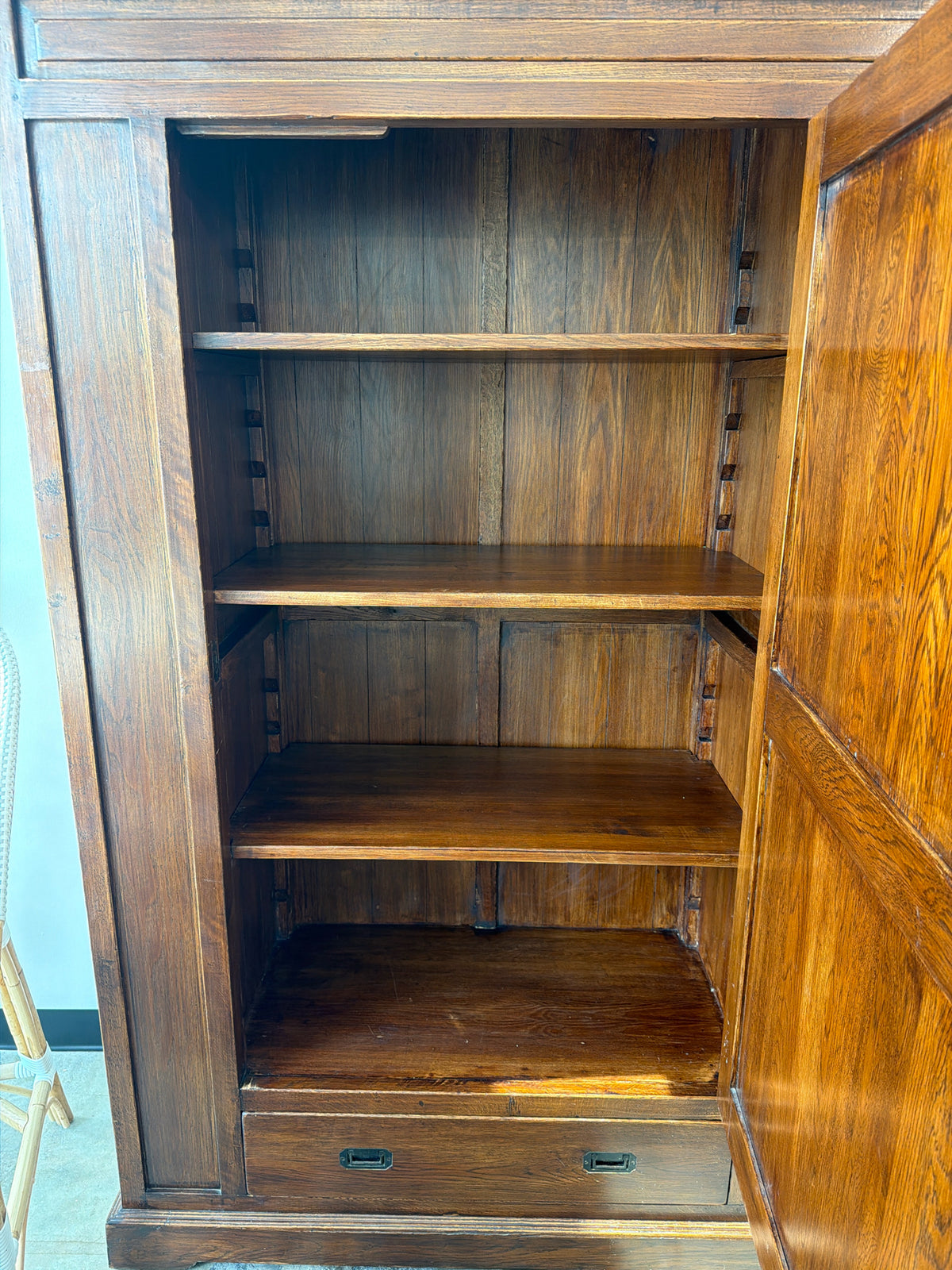 Antique English Armoire/Liquor Cabinet w/ Key 51w X 76j X 20.5d