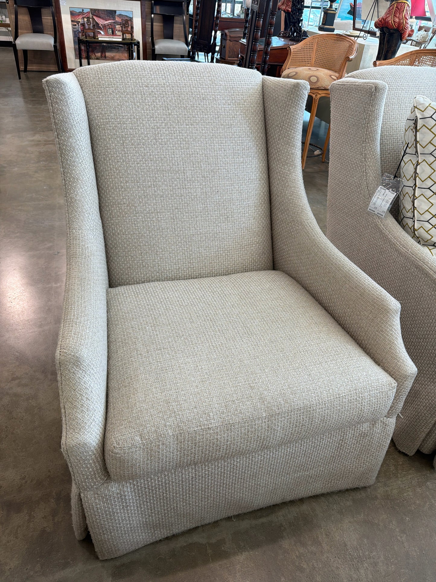 LEE Industry Cream/Tan Upholstered Swivel Chair