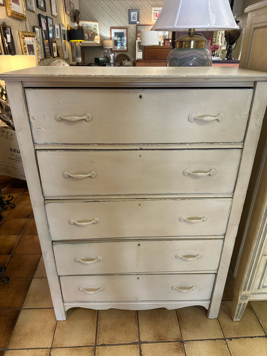 Vintage Cream Painted Dresser 5 Drawers