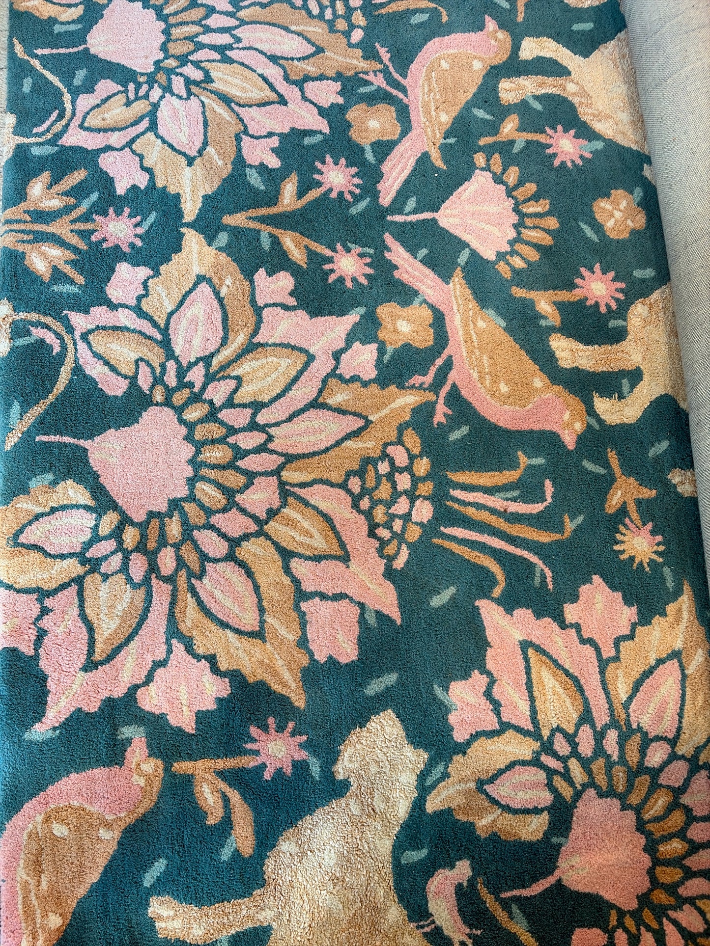 8x10 Anthropologie Tufted Mahina Rug
