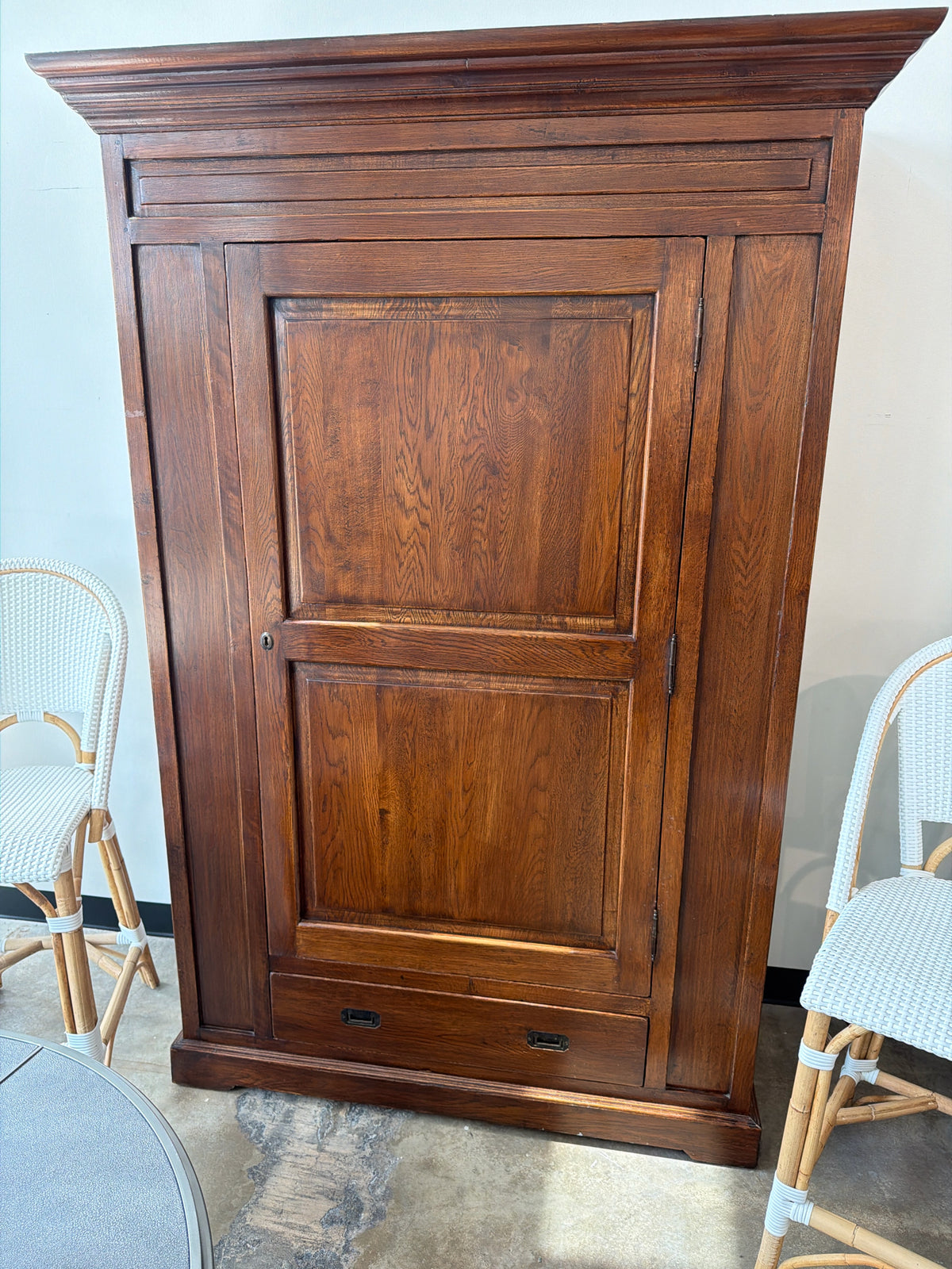 Antique English Armoire/Liquor Cabinet w/ Key 51w X 76j X 20.5d