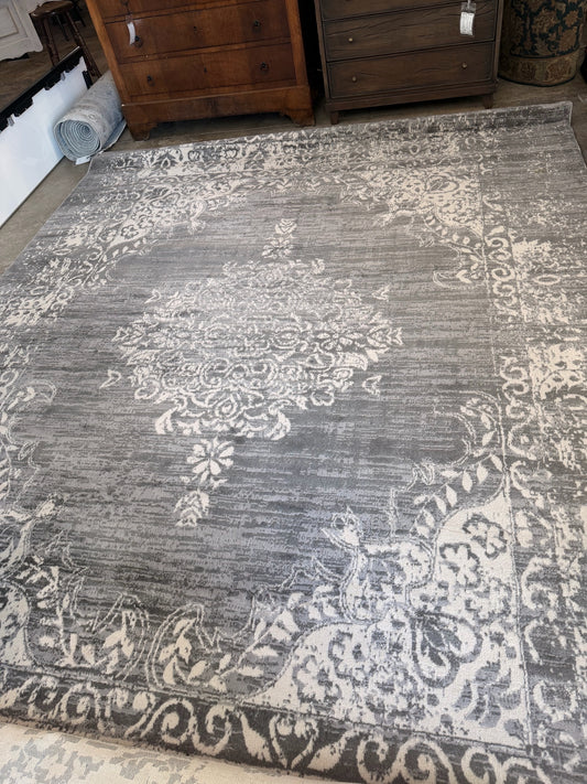 Monaco Collection Grey Rug 7'10" X 10 -Machine Made