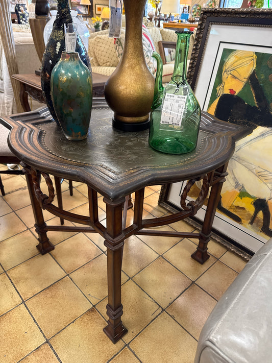 Side Table Wood & Metal Base 32x32x27