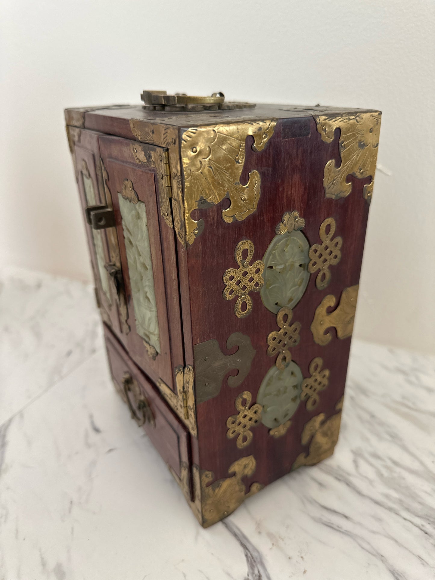 Vintage/Antique? Jewelry Box w/ Jade In Lay