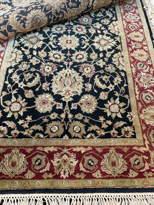 (74" x 48") Hand Knotted 100% Wool Rug Burgundy/Black/Beige