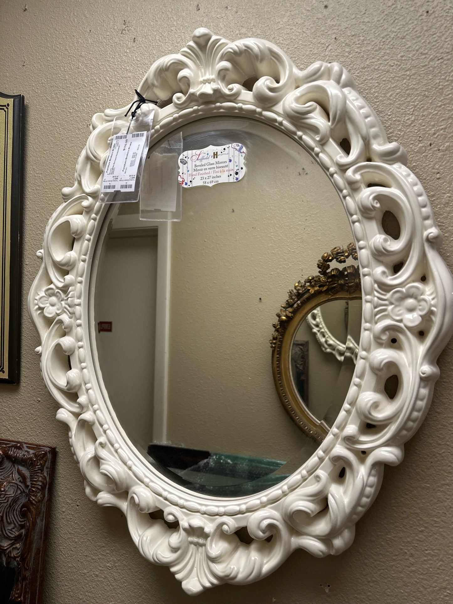 Oval White Baroque Handpainted - (23x27)