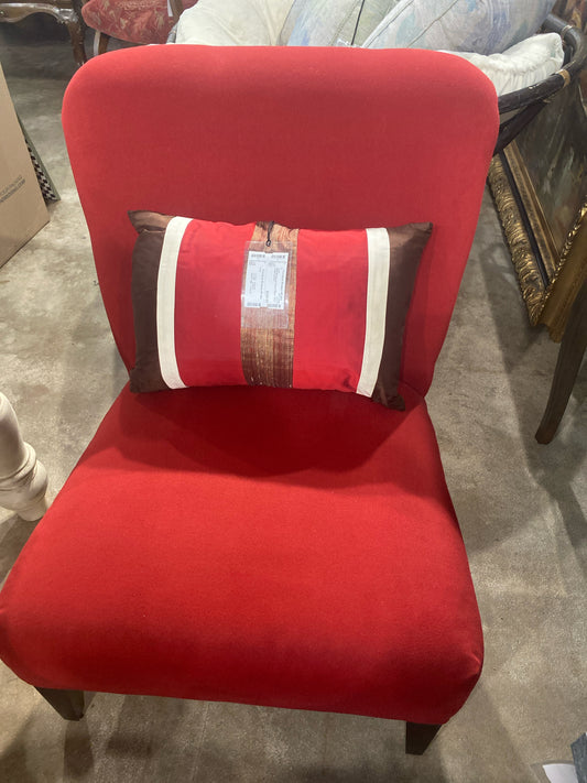 2005 Storehouse Accent Slipper Chair w/ Silk Cushion