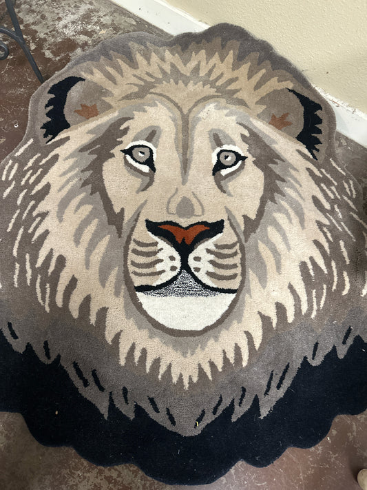 Rug - 43x51 Lion Face (Black, Grey, Beige)