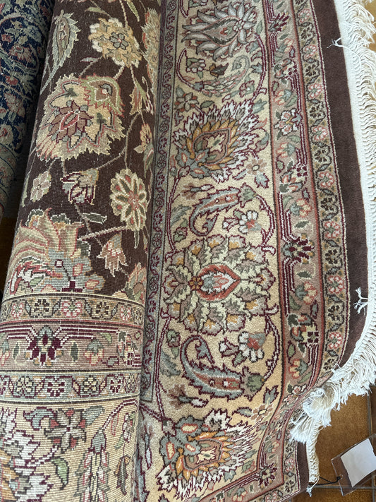 Oriental Rug w/ Persian Motifs Brown Base Color 8 x10