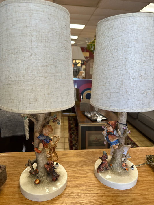 PAIR Hummel Lamps w/ Shades