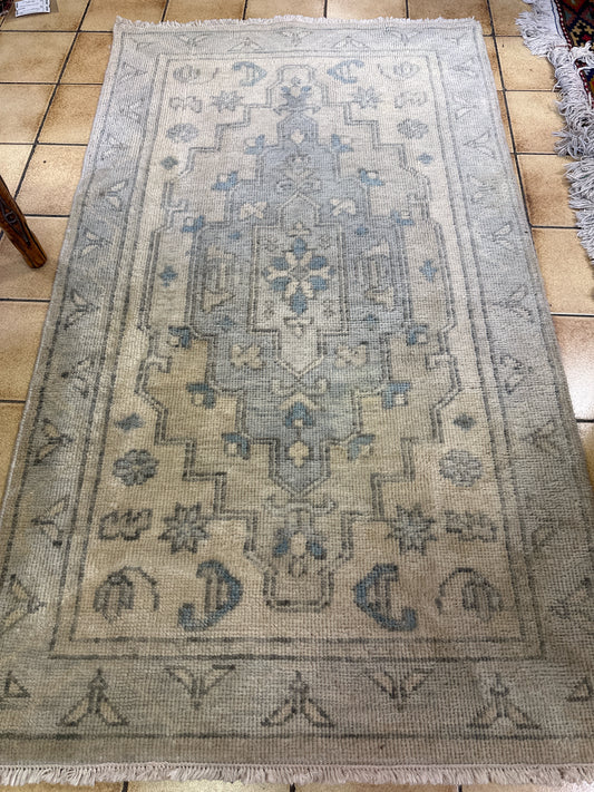 34 x 61 Ousak Rug