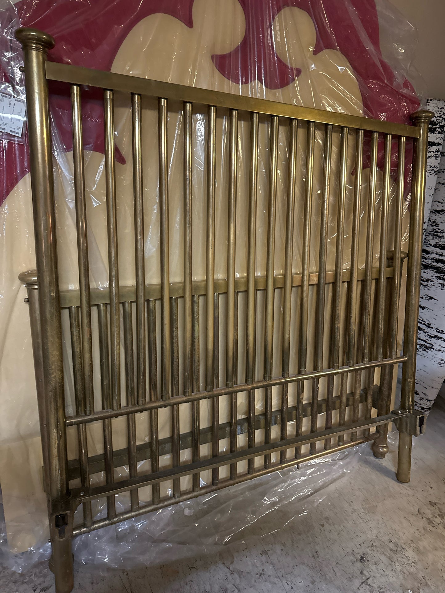 Antique Brass Full Size Bed (Headboard/Footboard/2 side rails/4 iron slats)