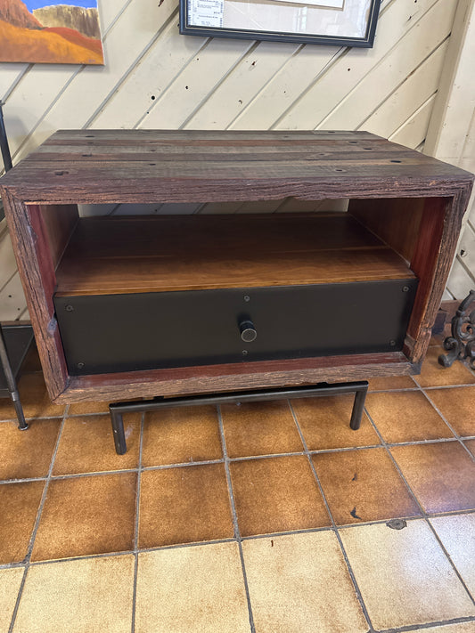 4 Hands Bina James End Table w/ 1 Drawer