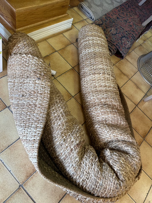 8 x 10 Jute Rug