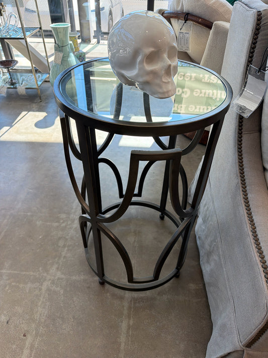 Round Glass Top/Metal Base Side Table 17"d X 28.5h