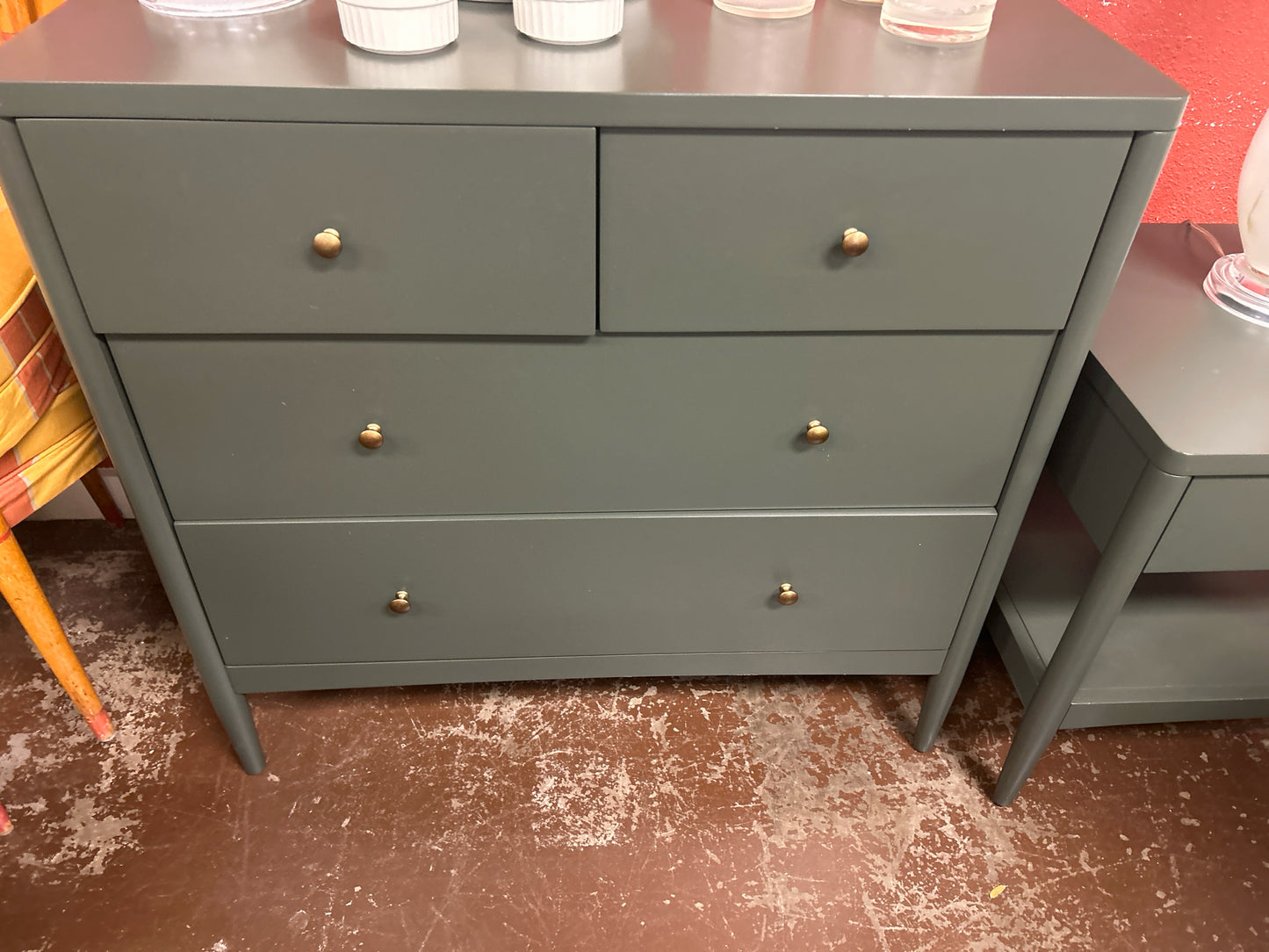 Crate & Barrel Hampshire Dresser 4 Drawers