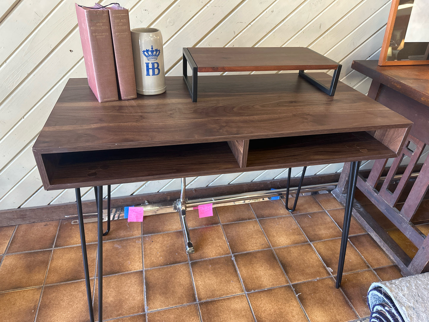 Hairpin Leg Desk w/ Upper Monitor Shelf