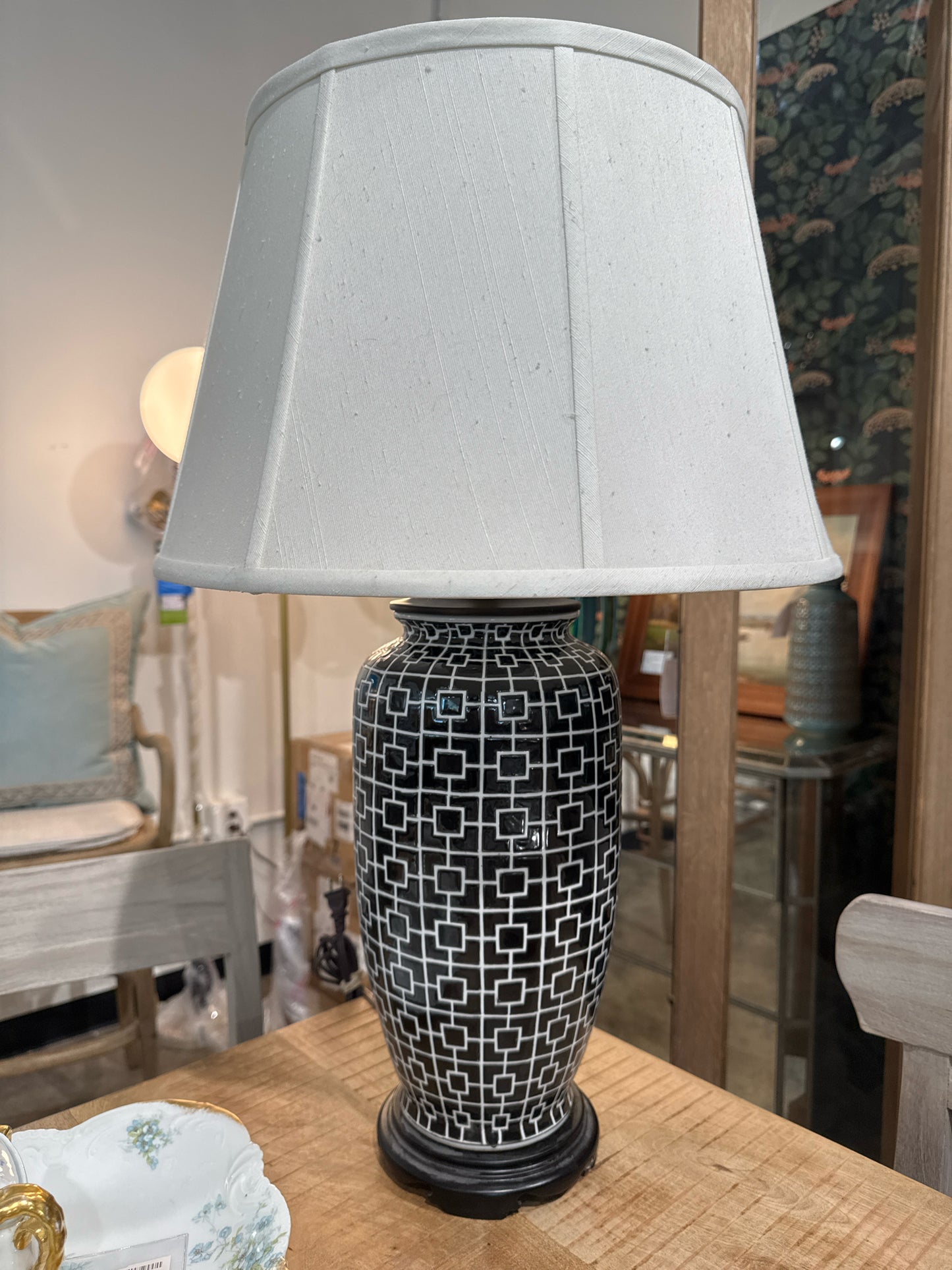 Oriental Accents Black and White Ceramic Table Lamp with Shade