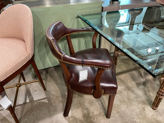 Captains Chair Brown Leather w/Brass Nailhead