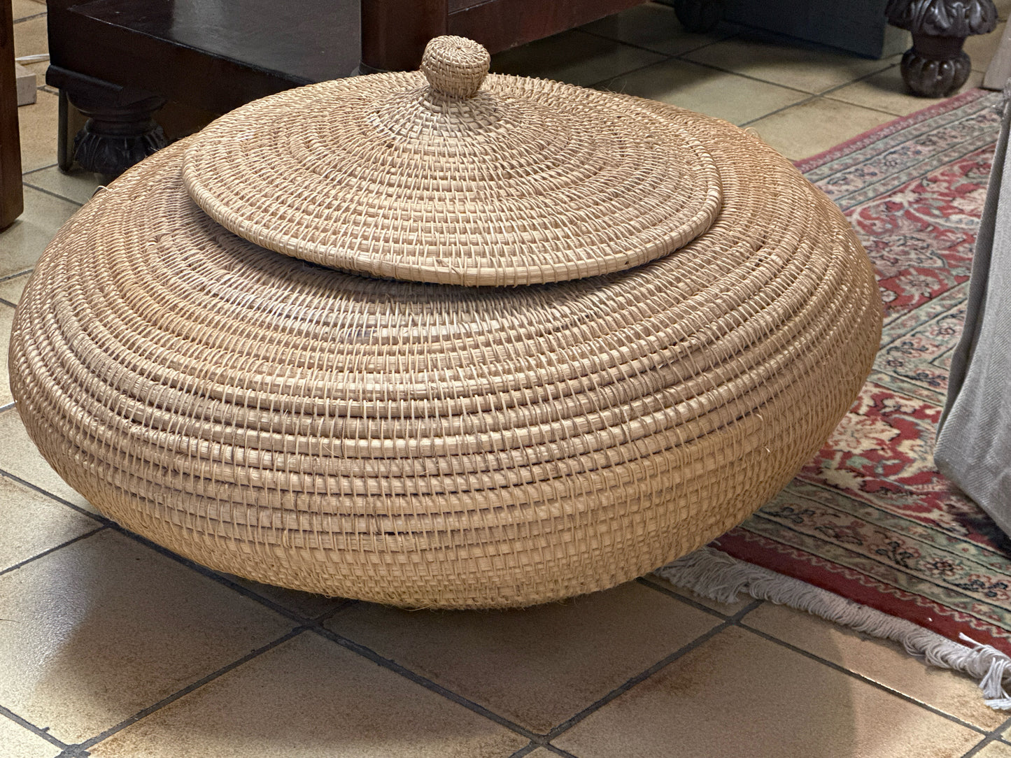 Large Woven Basket w/ Lid