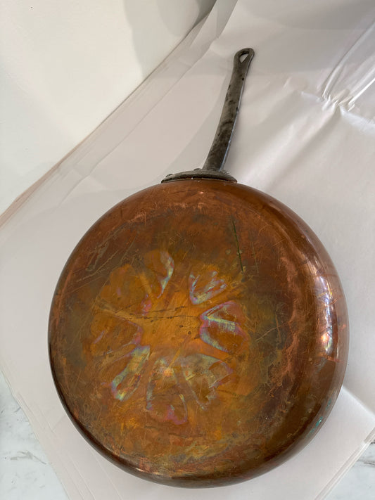 Vintage Large Round Copper Pan with Long Brass Handle