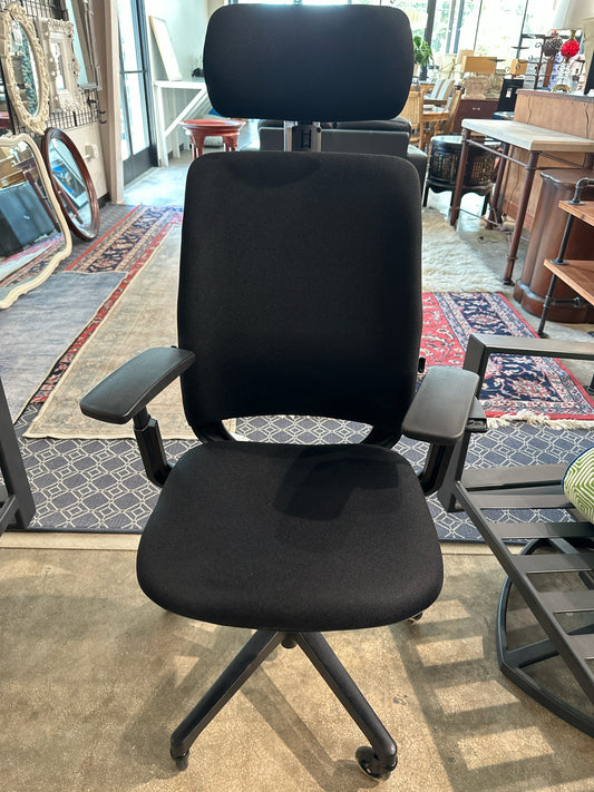 Steelcase Amia w/ Headrest Black Swivel Adjustable Office Chair