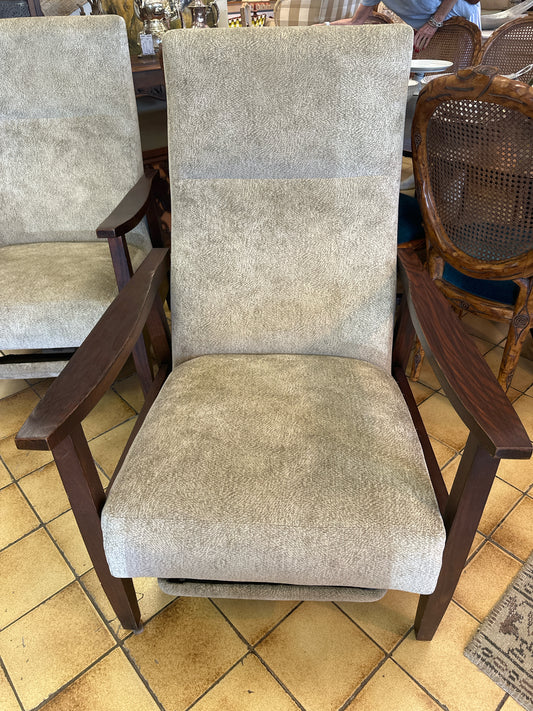 Caffrey Relaxer Recliner Upholstered/Oak Wood