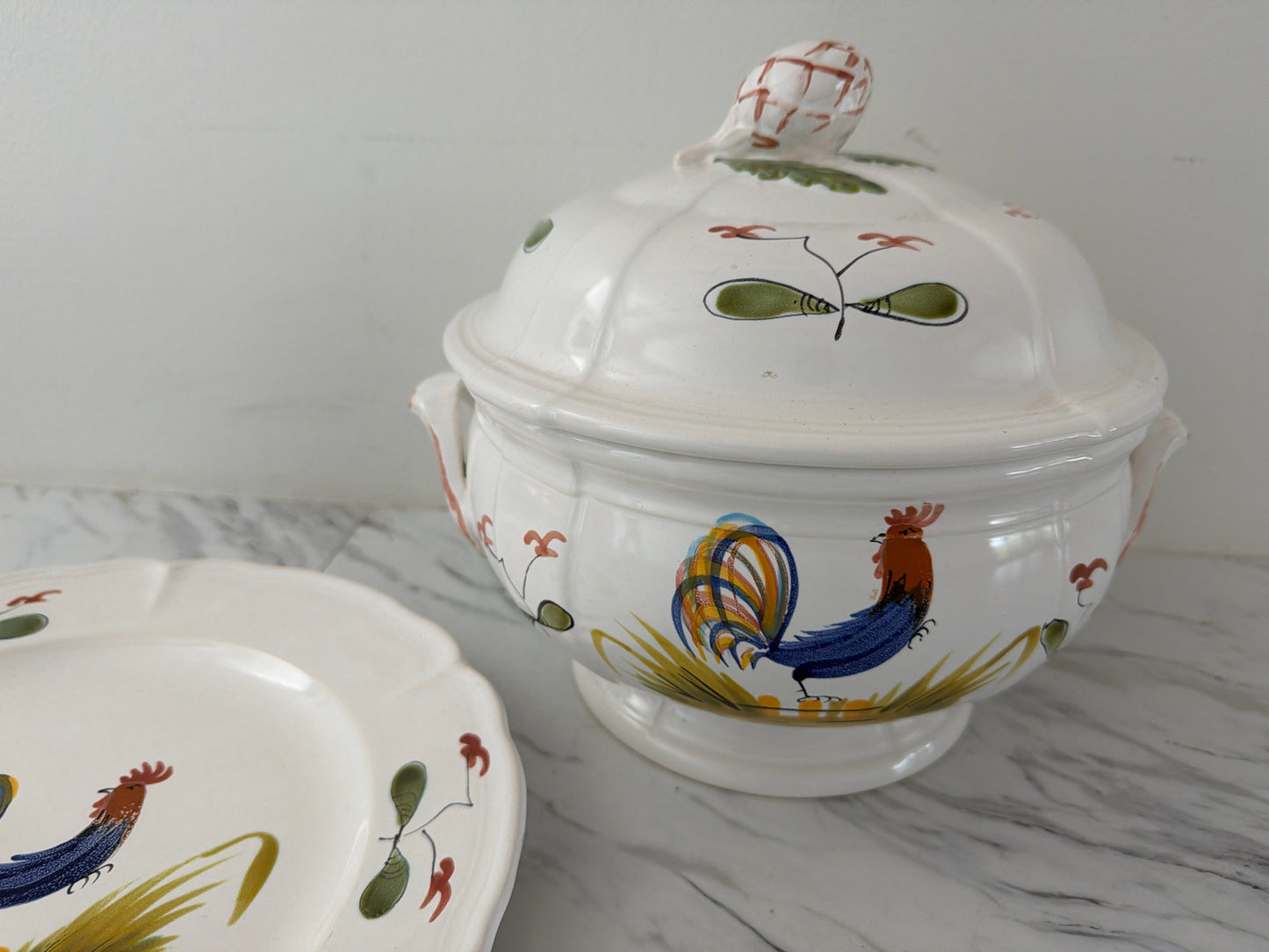 "Painta La Main Au Coq" Tureen w/ Handles- Rooster