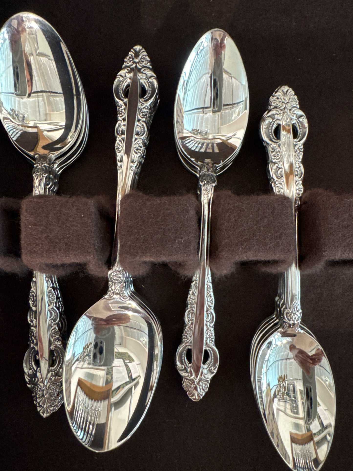 Reed & Barton Silver Majestry 9 Place Settings + 7 Serving Flatware in Wood Case