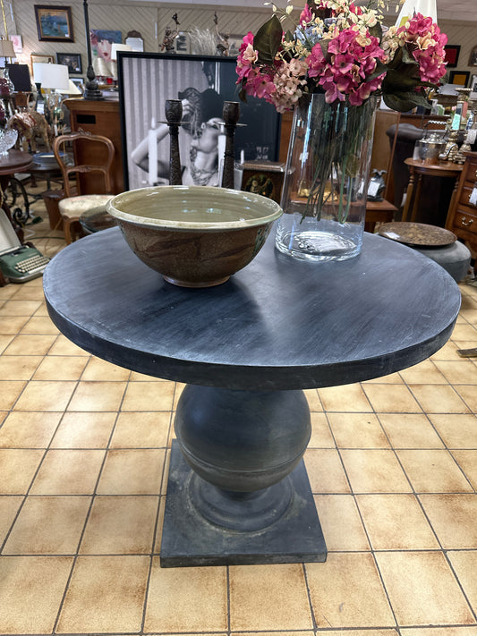 35" Pedestal Grey Wash Occasional Table