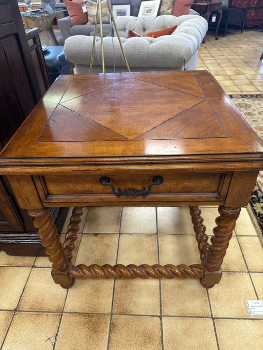 Wood Diamond Top Barley Twist 1 Drawer End Table