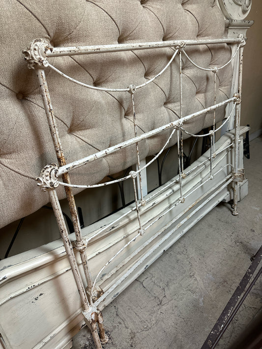 Antique FULL White Iron Bed HB/FB